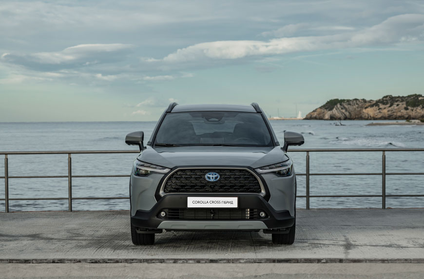 TOYOTA COROLLA CROSS HYBRID - Купити Тойота Королла Крос Гібрид у Києві ...